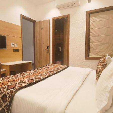 Blessings Hotel Amritsar Luaran gambar