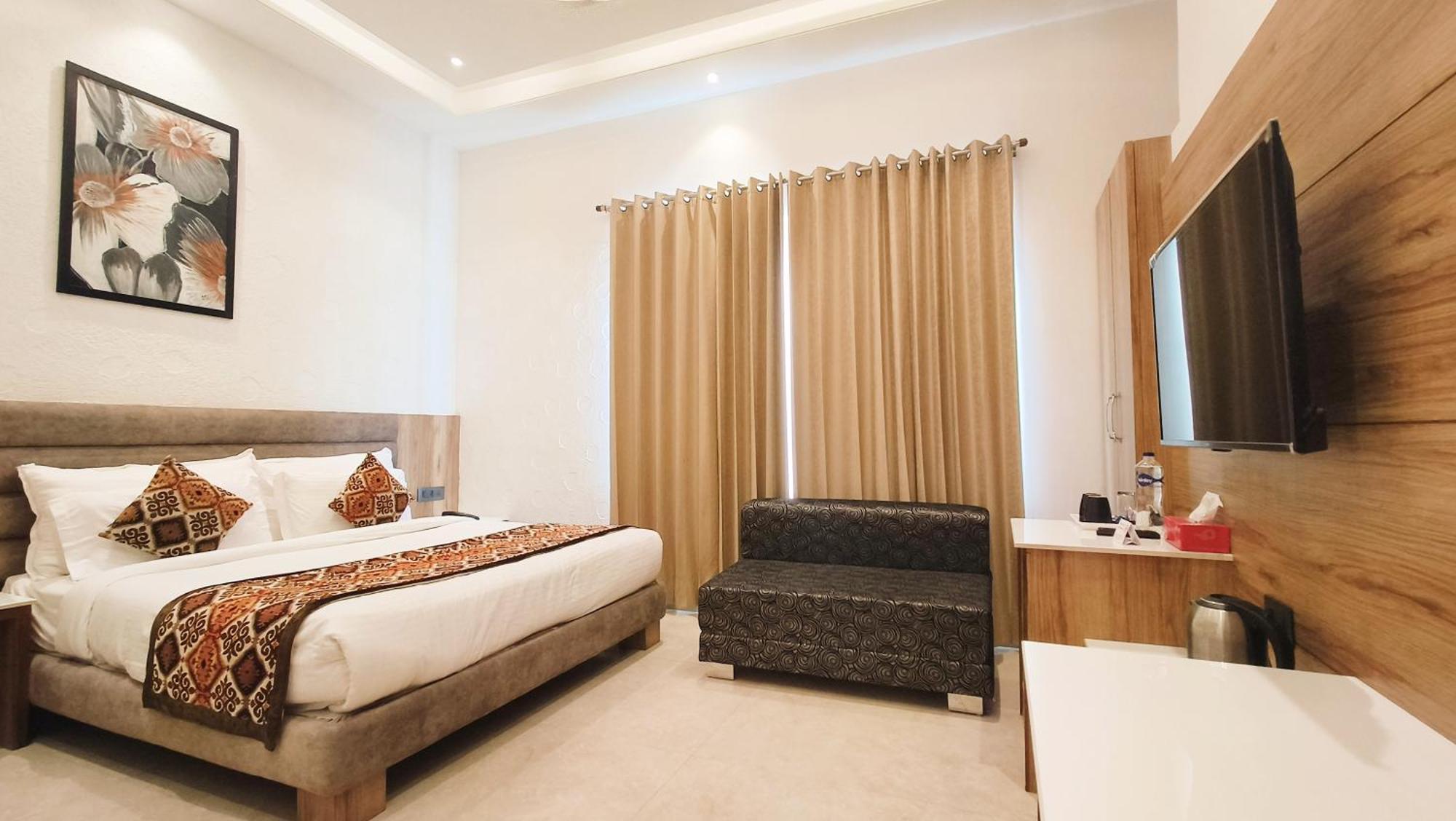 Blessings Hotel Amritsar Luaran gambar