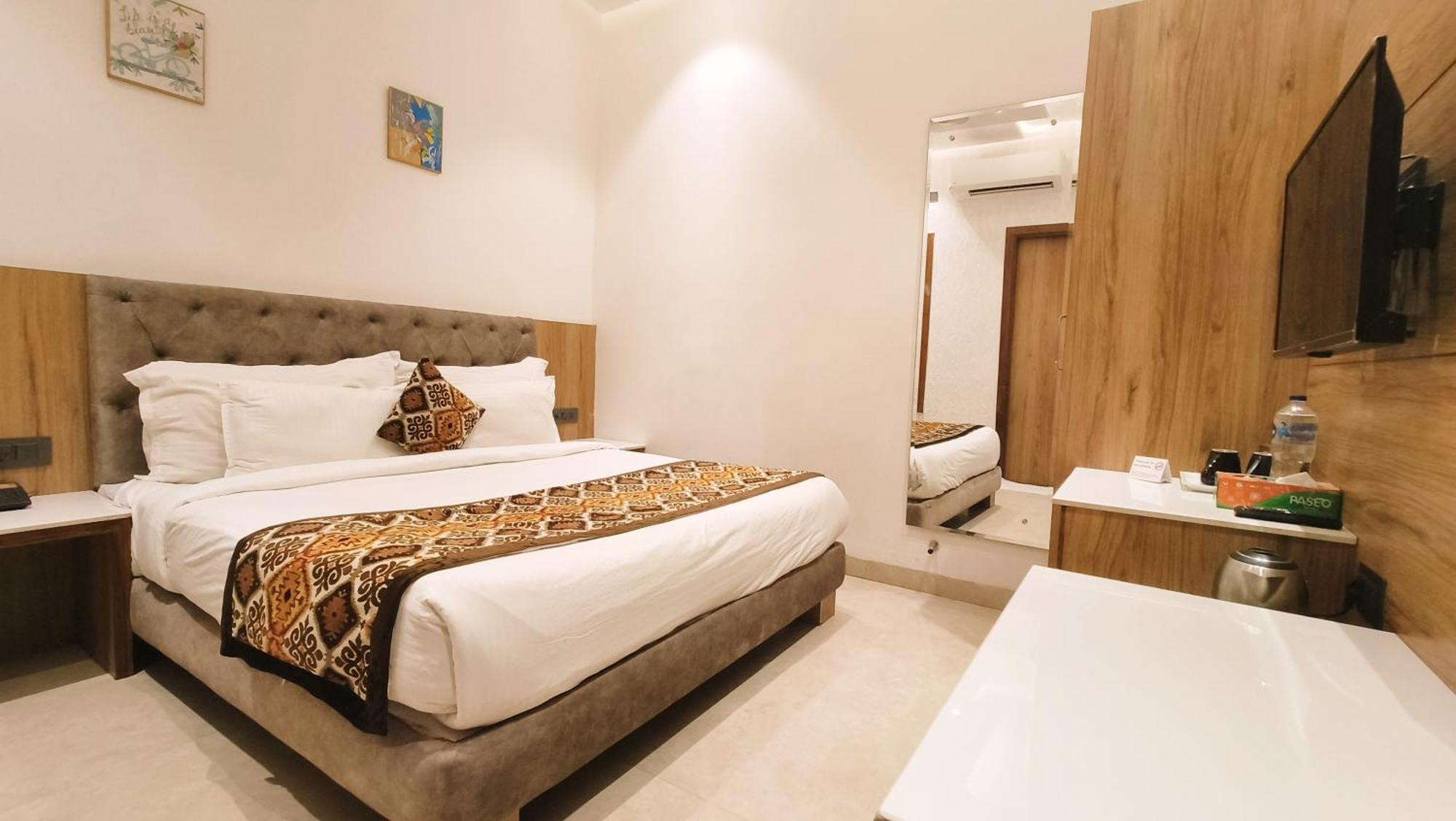 Blessings Hotel Amritsar Luaran gambar
